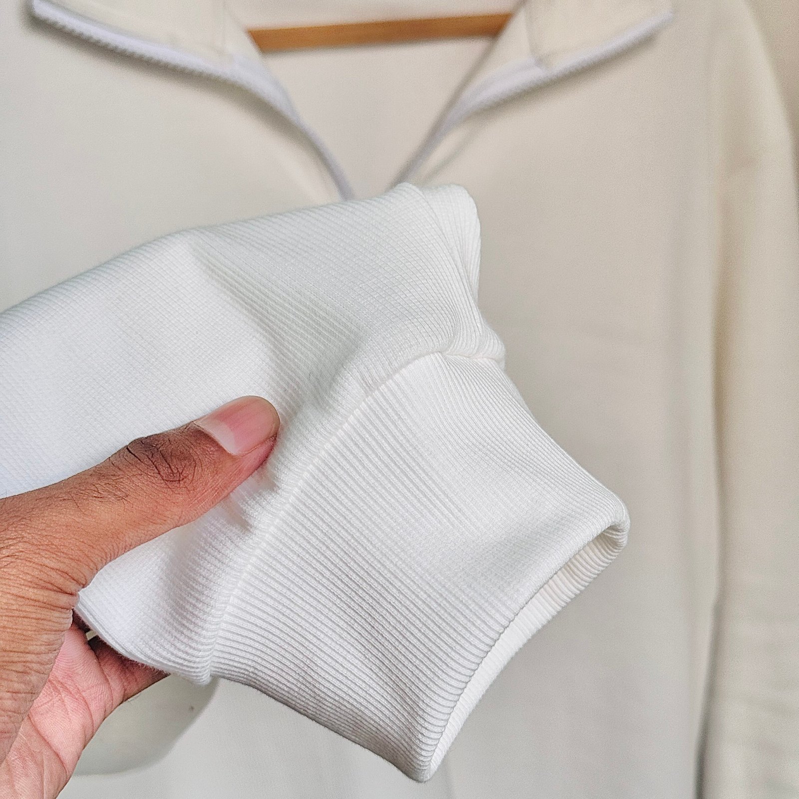 Ribbed half Zip Pullover – White - Image 2