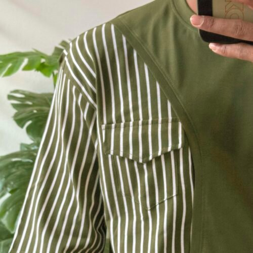 Stripe pocket Oversized T-shirt - Olive - Image 5