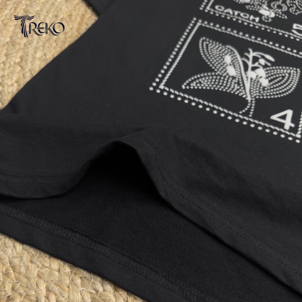 WILD CATCH TEE - BLACK - Image 6